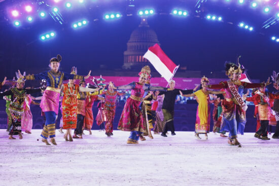 DIASPORA INDONESIA DALAM FESTIVAL BUDAYA DI AMERIKA SERIKAT