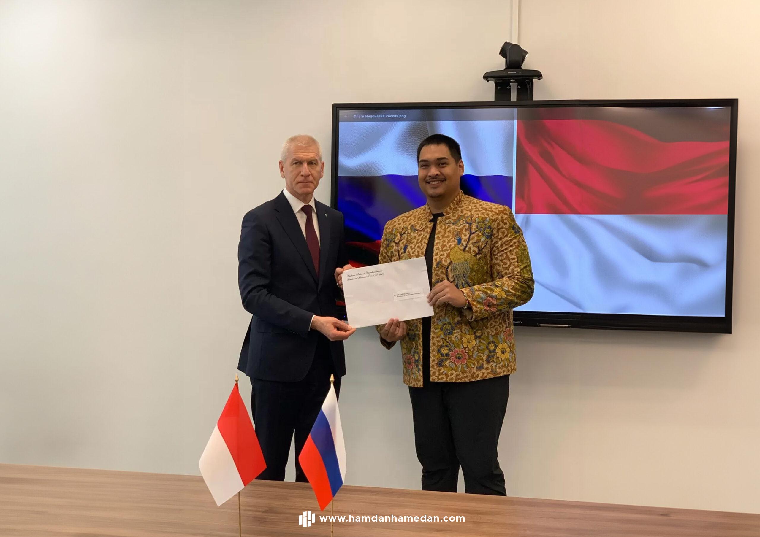Menpora Dito Temui Menpora Rusia, Serahkan Surat Titipan dari Prabowo untuk Putin 1 Menpora Dito Temui Menpora Rusia Serahkan Surat Titipan dari Prabowo untuk Putin scaled